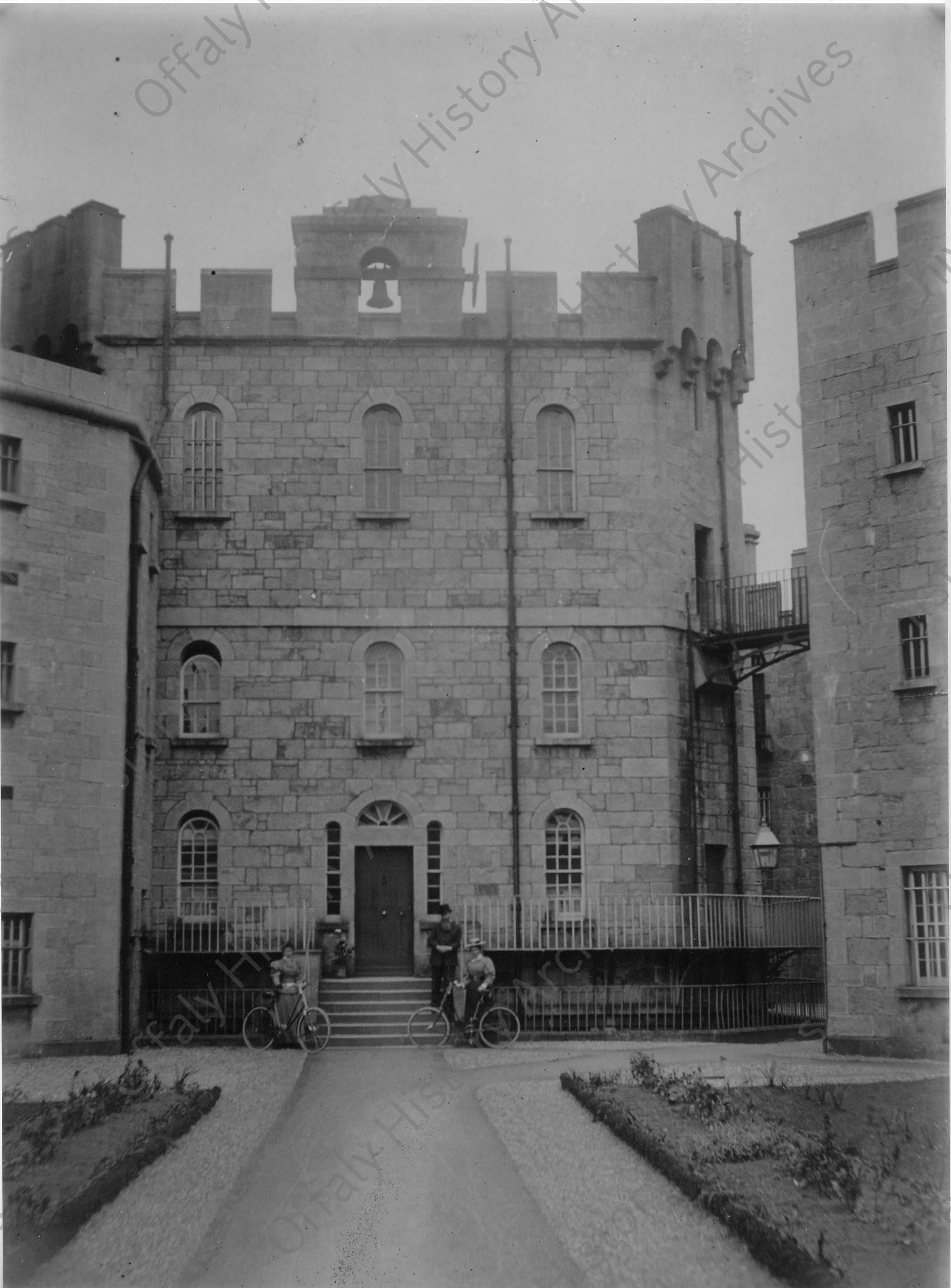 014a - Governor's Residence (1)