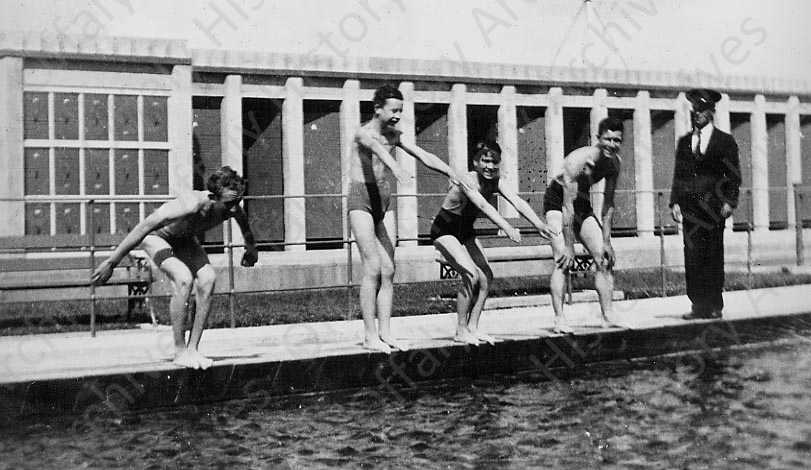 Hanly 17187 Swimming Pool, Tullamore 1940