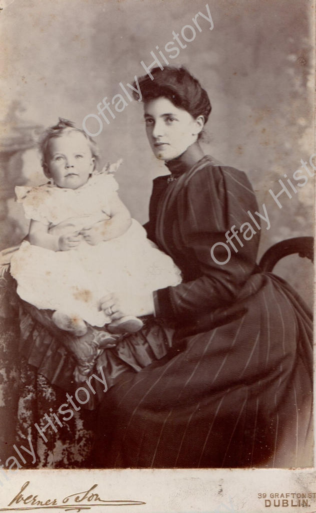 Edie Goodbody with daughter Eirene 1893