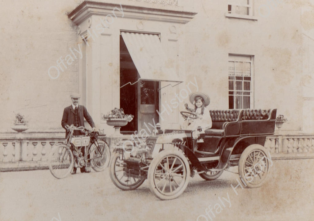 Lewis Goodbody with his daughter Catherine c. 1902