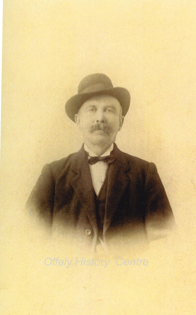 000 Edward Egan Poet Meelaghans